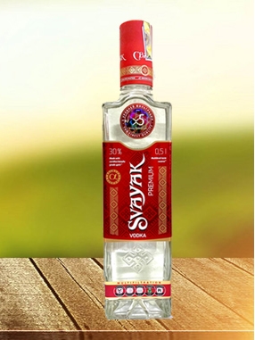 Rượu vodka svayak 500ml